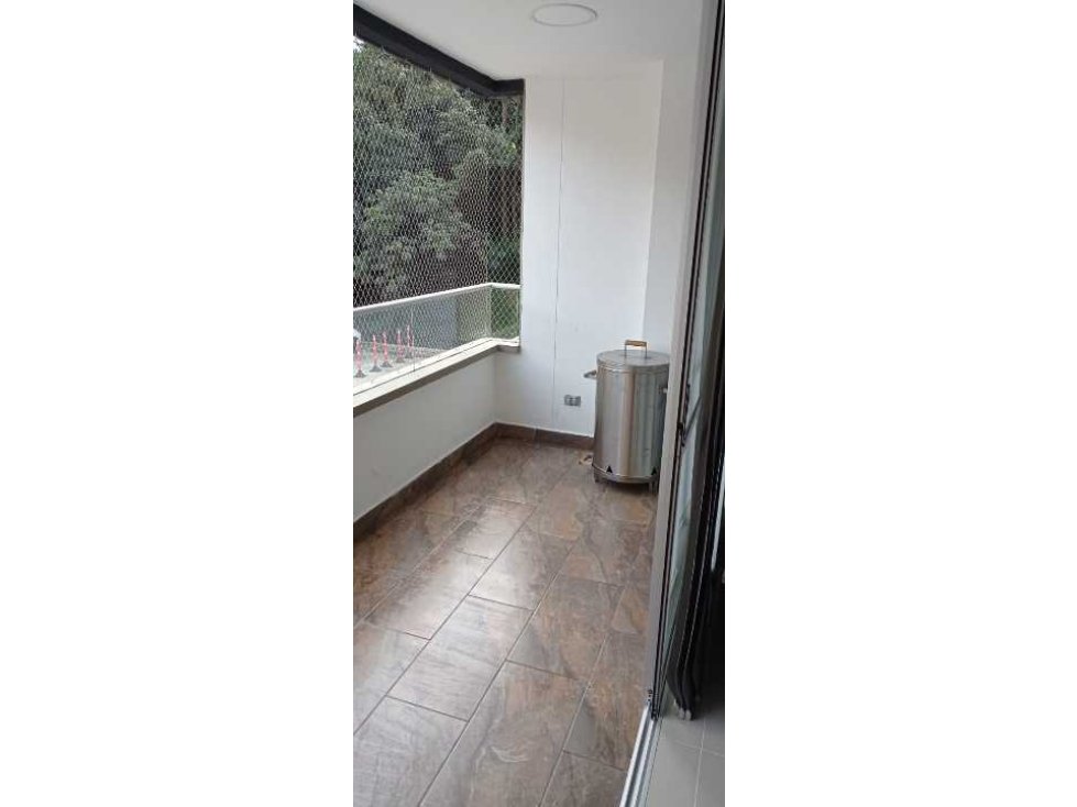 Vendo apartamento en envigado sector Señorial