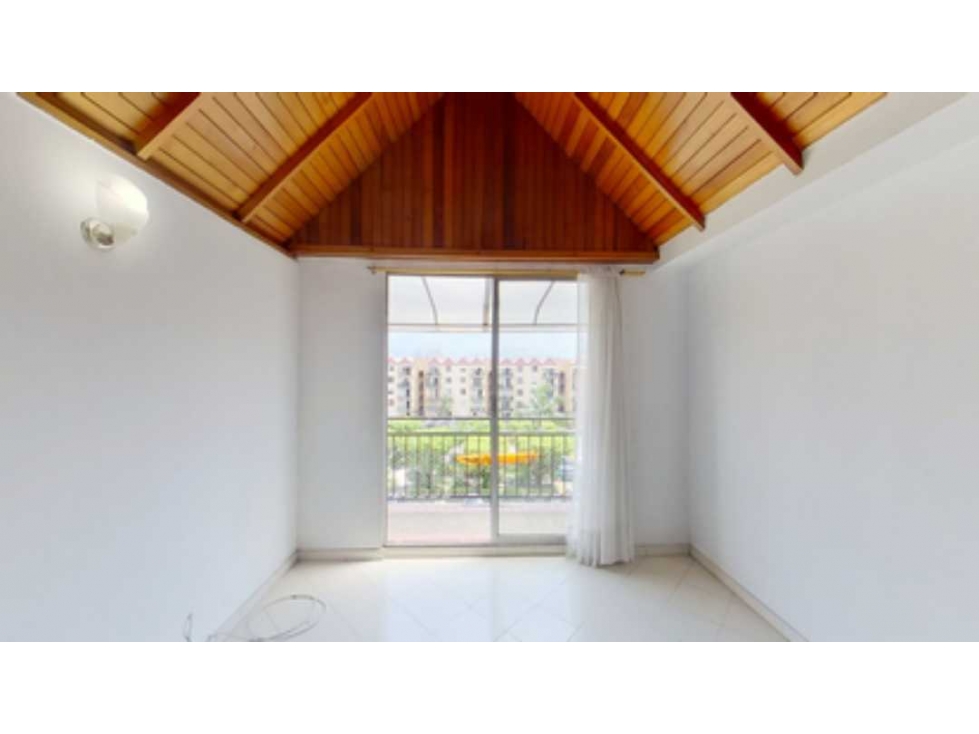 VENDO APARTAMENTO EN ENVIGADO CON PARQUEADERO