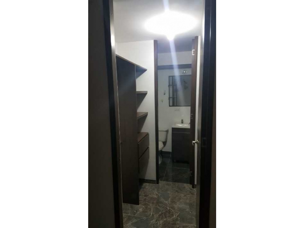 Vendo apartamento en excelente conjunto muy cerca a condina