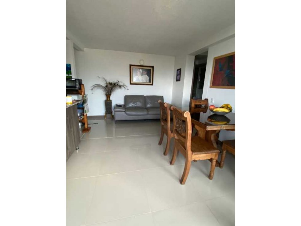 VENDO APARTAMENTO EN LA ESTRELLA J