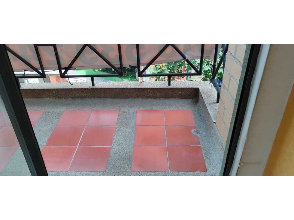 Vendo apartamento en Medellín barrio estadio los colores en unidad cer