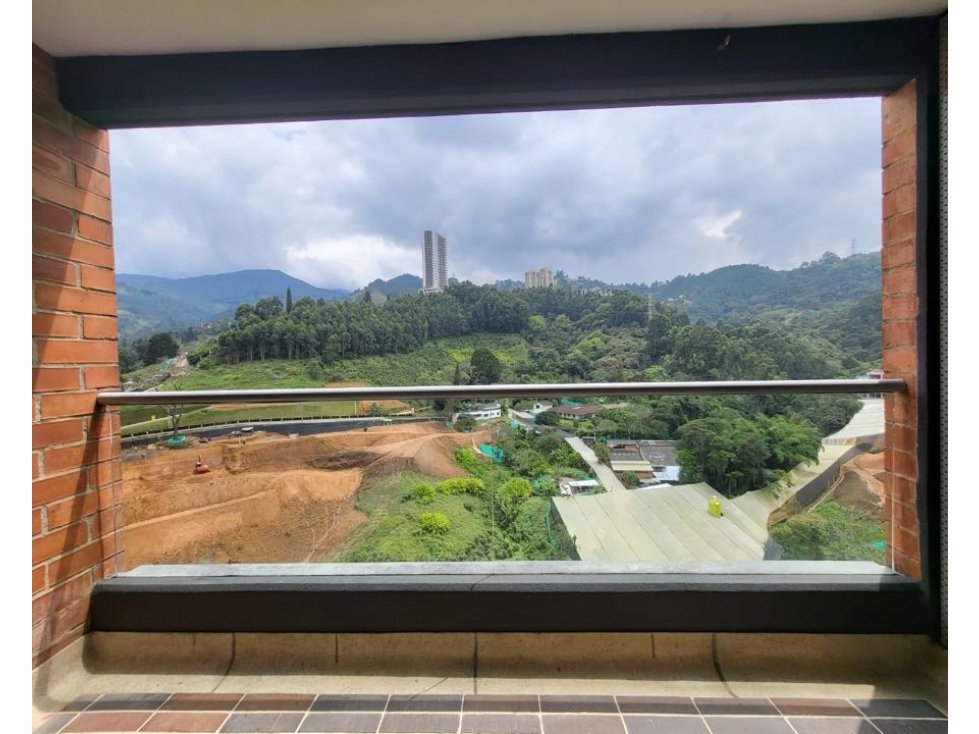 VENDO APARTAMENTO EN SABANETA LOMA DE SAN JOSE