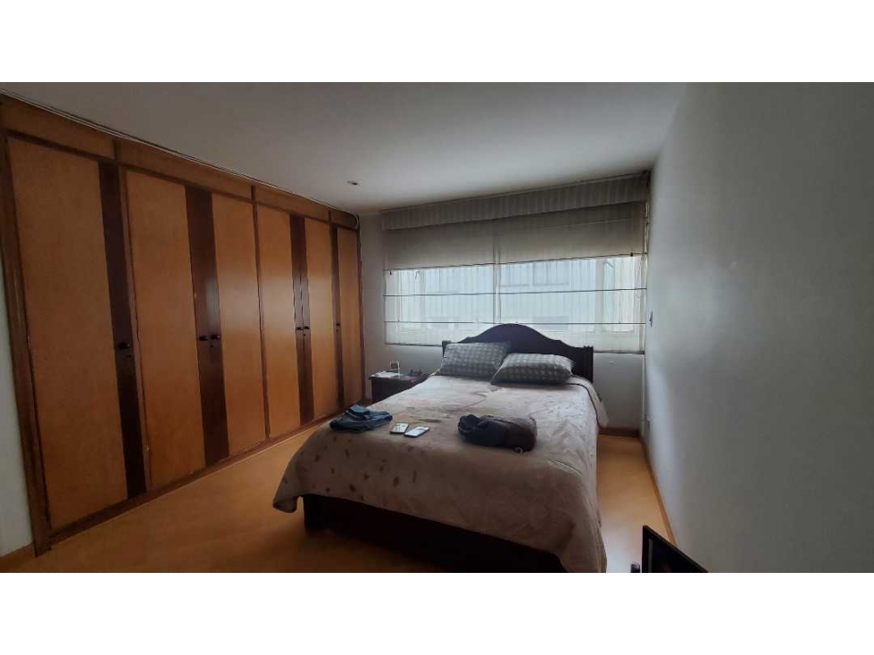 VENDO APARTAMENTO EN SANTA BARBARA (D)