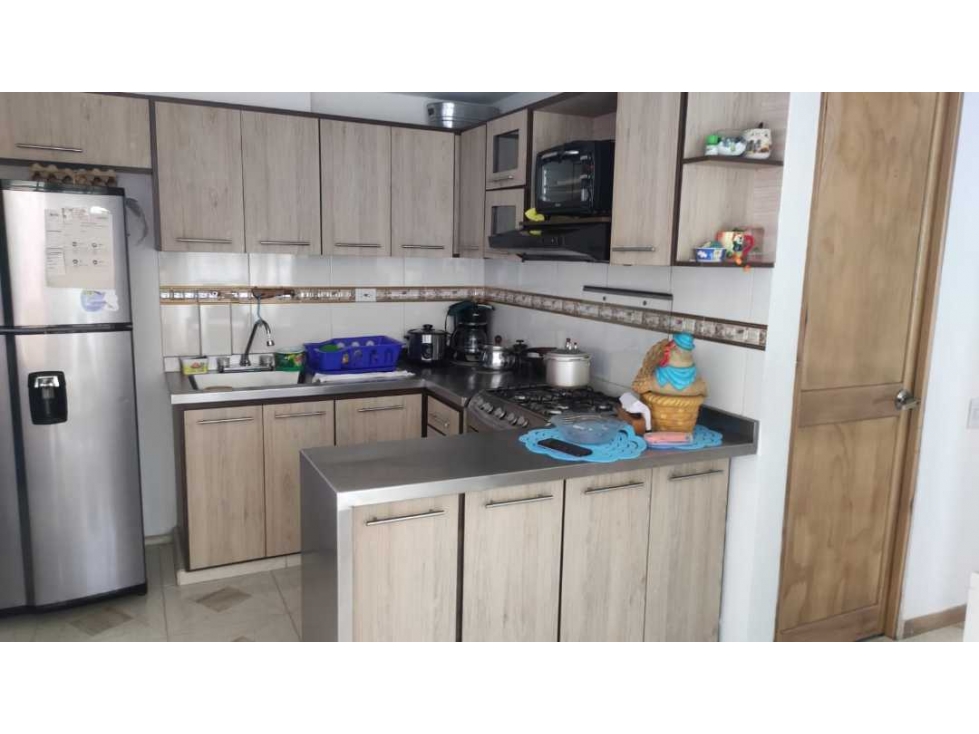 VENDO APARTAMENTO EN UNIDAD CERRADA. EN SANTA MARÍA EL GUAYABO, ITAGÜÍ