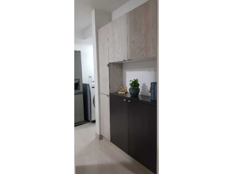 VENDO APARTAMENTO EN VALLE DEL LILI