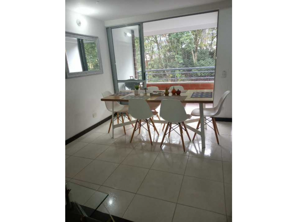 VENDO APARTAMENTO ENVIGADO EN UNIDAD CERRADA