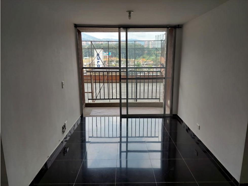 VENDO APARTAMENTO PRADOS DE SABANETA