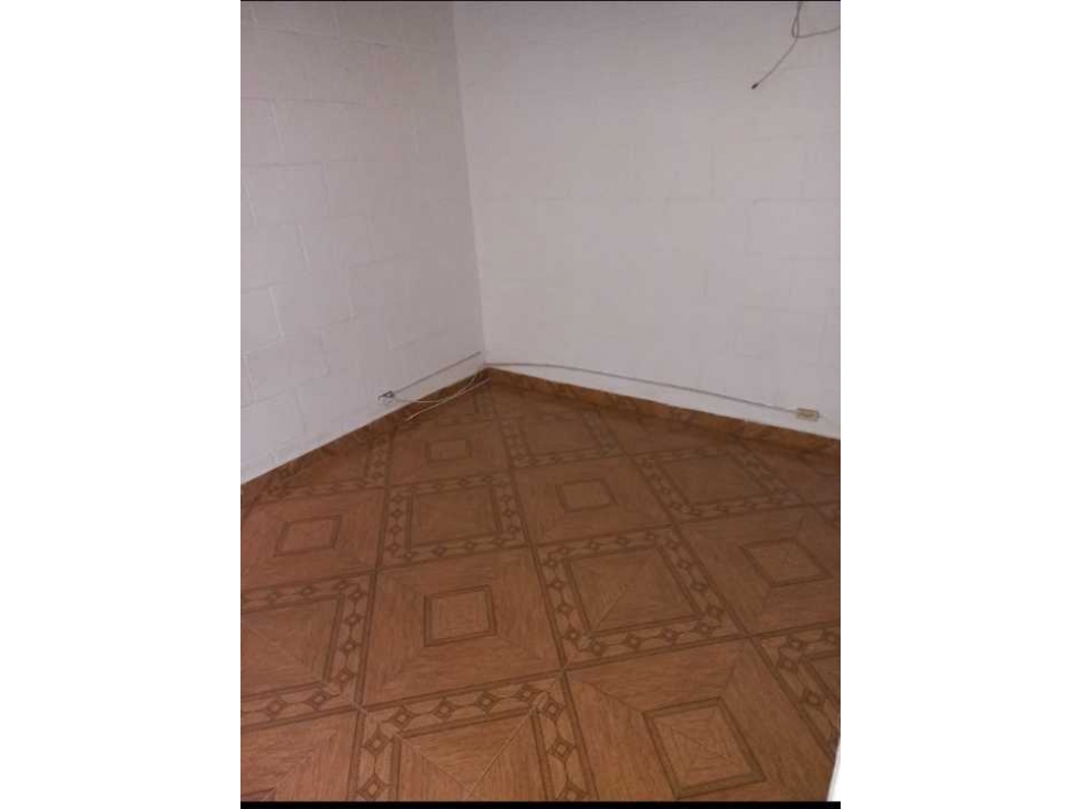 VENDO APARTAMENTO PRIMER PISO EN LA FLORIDA CABAÑAS