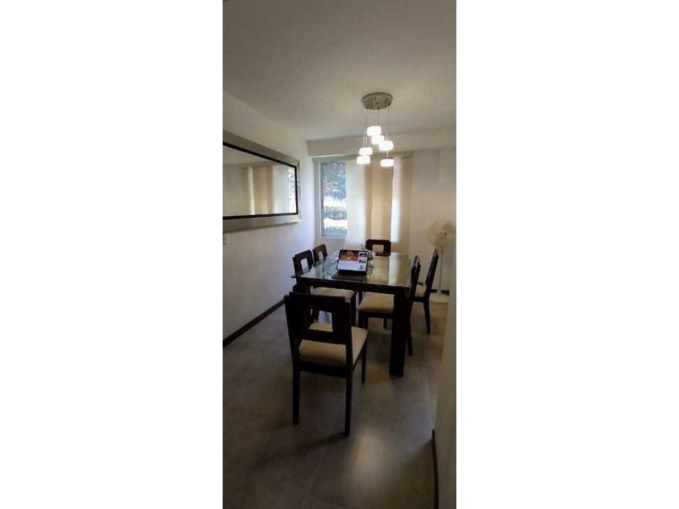 Vendo Apartamento primer piso de 76mts2 con terraza Club El Nogal