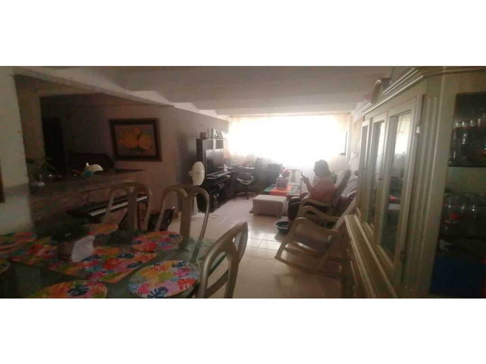 VENDO APARTAMENTO REMODELADO CONCEPCION