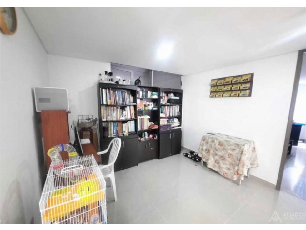 VENDO APARTAMENTO SABANETA AVES MARIA