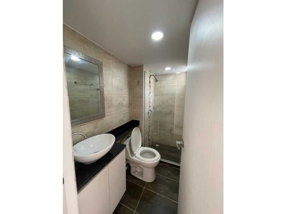 VENDO APARTAMENTO SABANETA LOMA MARIA AUXILIADORA