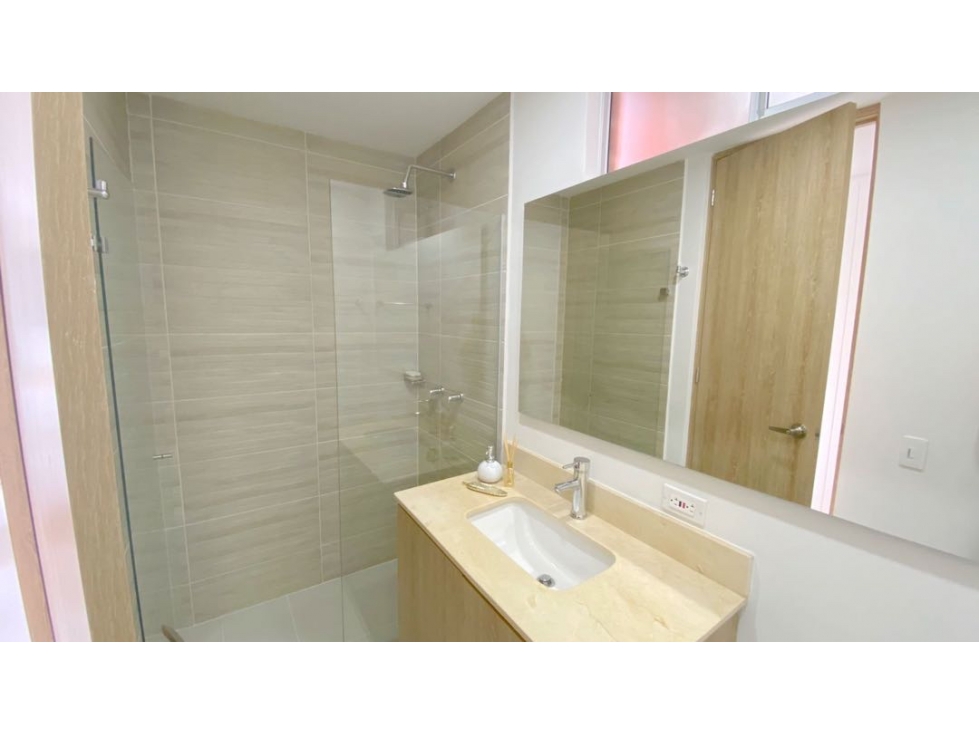 VENDO APARTAMENTO SABANETA SAN REMO