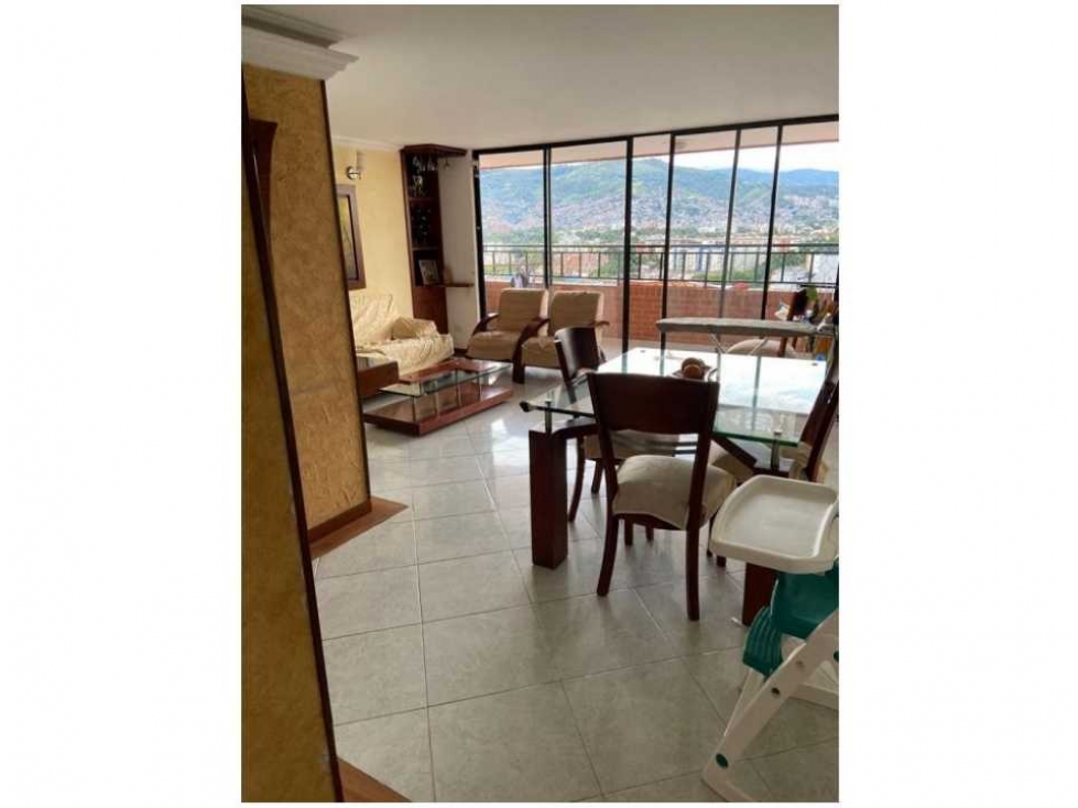 VENDO APARTAMENTO SUR PREFERENCIAL CALI, LIMONAR. A