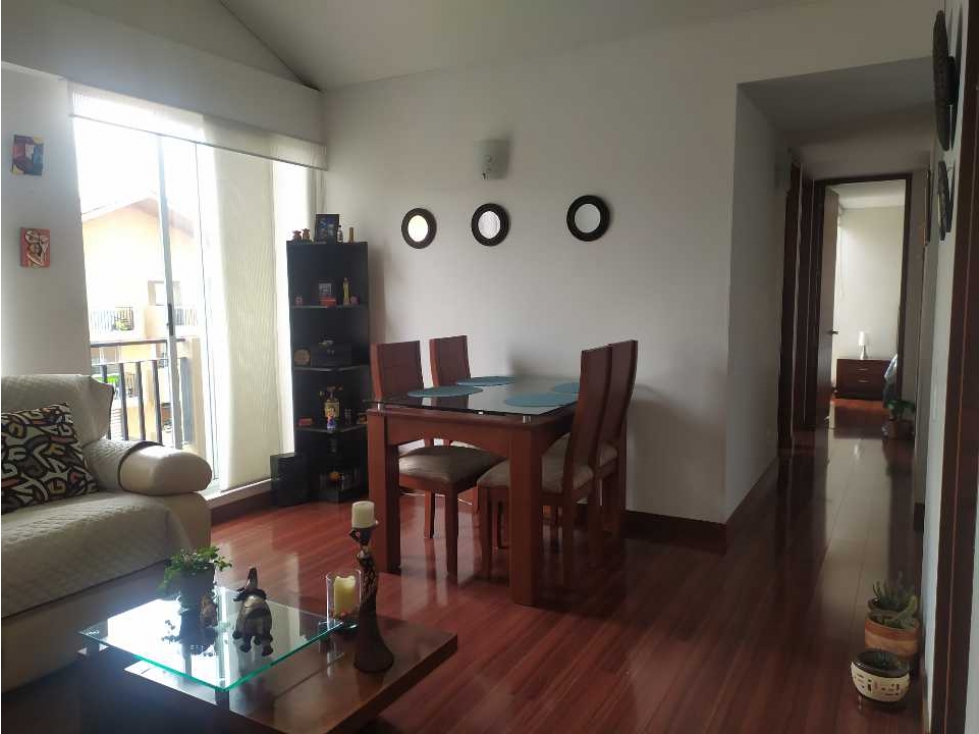 VENDO APTO PISO 5. VISTA EXTERIOR. CONJUNTO RESIDENCIAL. CAJICÁ - CUND