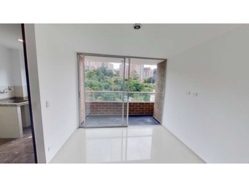 Vendo apto sector envigado barrio el Trianon