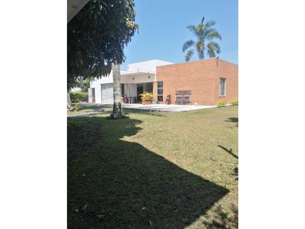 VENDO CASA CAMPESTRE EN CONDOMINIO EN COMBIA