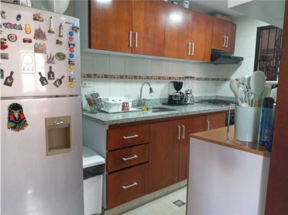 VENDO CASA CONJUNTO CERCA PARQUE SAGRADO CORAZON - BARRANQUILLA