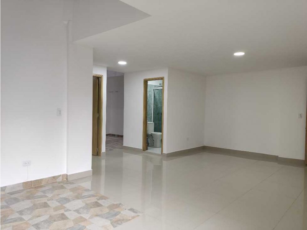 VENDO APARTAMENTO EN EL CENTRO, LA MANSIÓN, MEDELLÍN