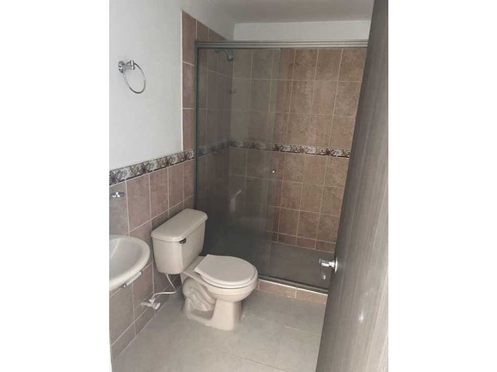 Vendo casa  en sur de cali barrio calicanto tres pisos independuentes