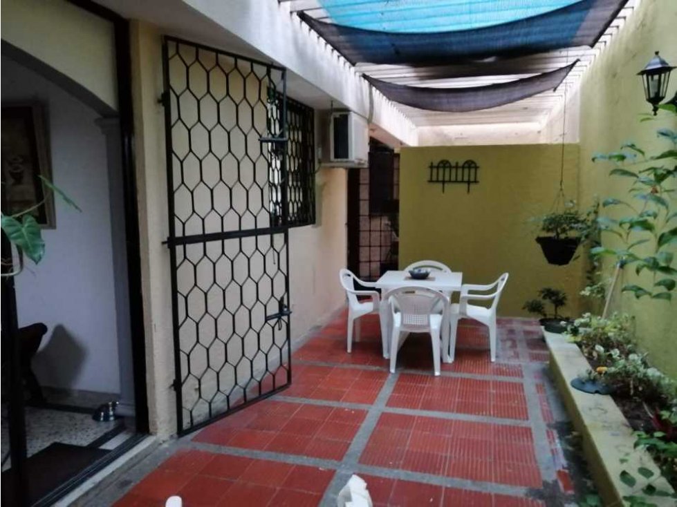 VENDO CASA EN VILLA SANTOS código 6449.83