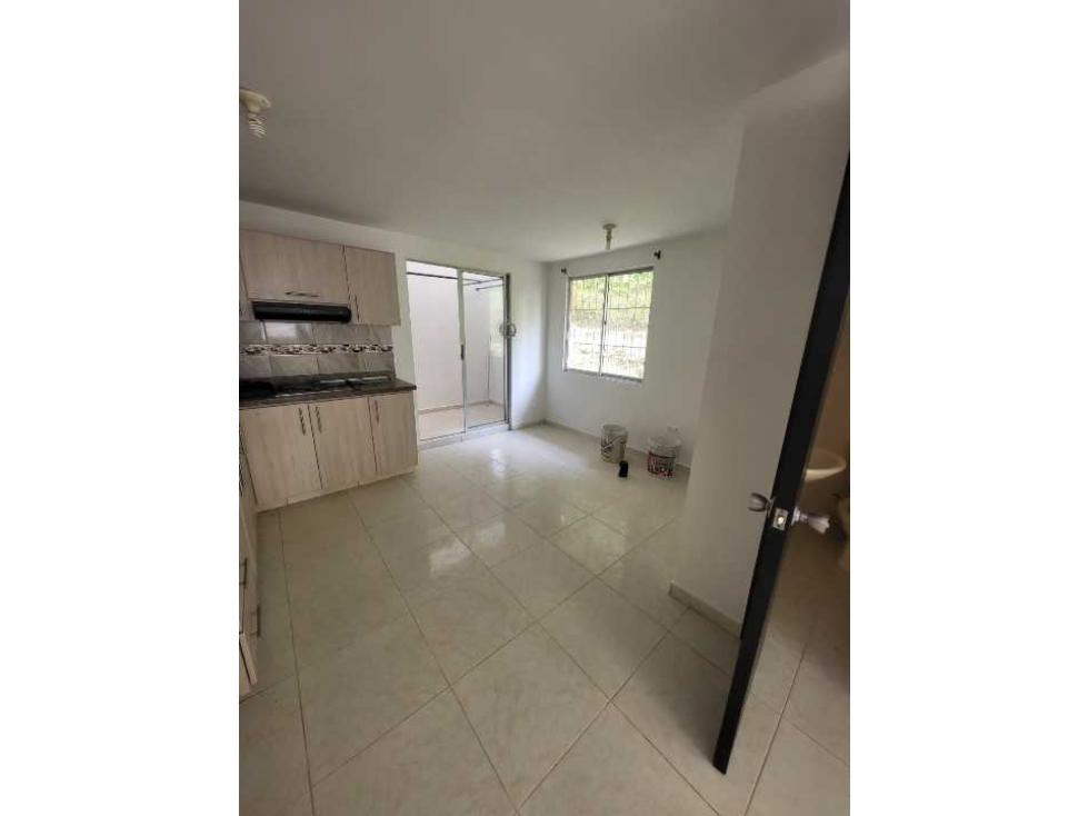 Vendo casa esquinera duplex en Dosquebradas