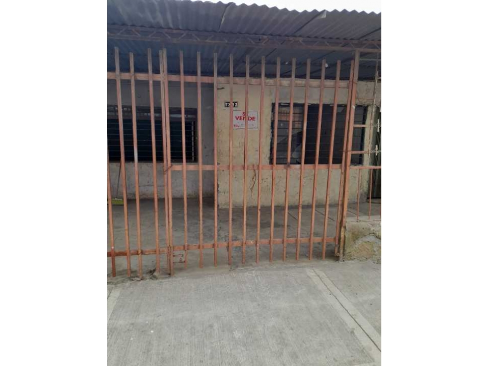 Vendo casa lote en el oriente de cali barrio Andres sanin