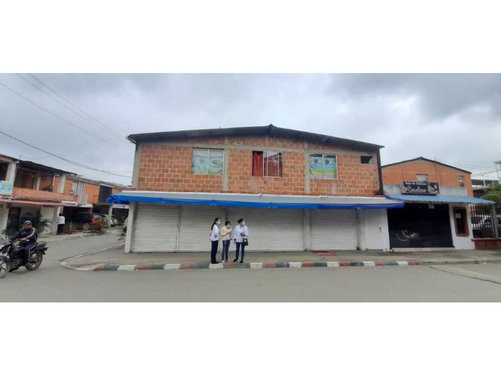 VENDO CASA MEDIANERA CON ESQUINA  CIUDAD DEL CAMPO CALI(L.M.G)W5489899