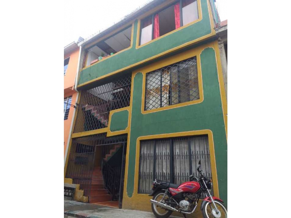 Vendo casa oriente de cali barrio el vallado 3 pisos independientes