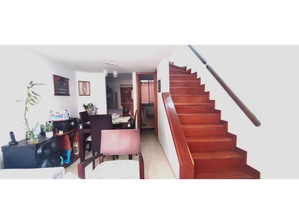 Vendo Casa Unifamiliar 108m2 sector Villa Olimpica Pereira-Risaralda