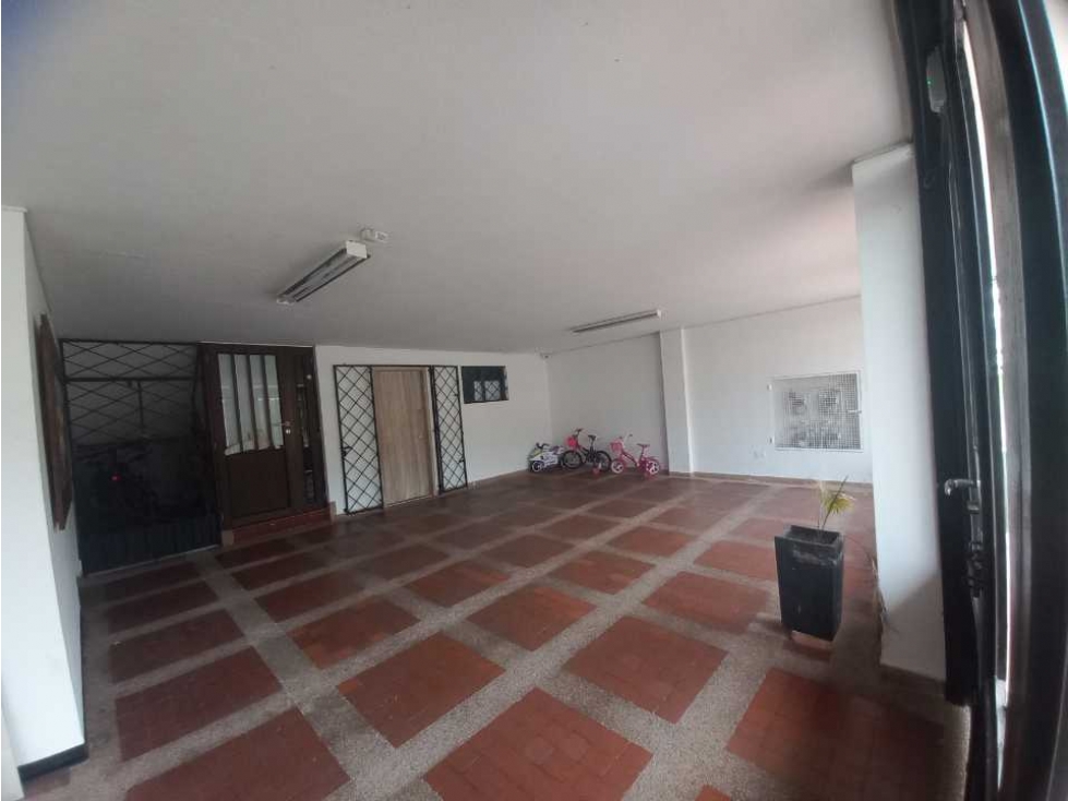 Vendo o alquilo Edificio remodelado Barrio Caudal Villavicencio