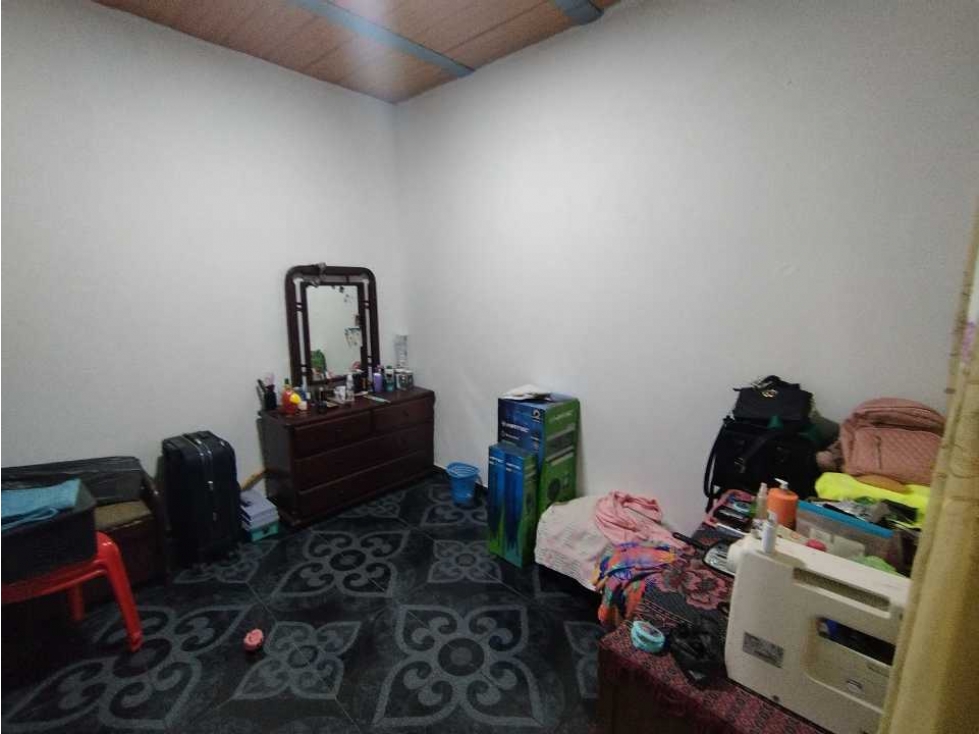 Vendo hermosa casa de dos pisos en yumbo valle zona tranquila