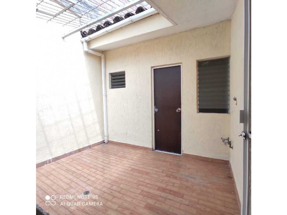 VENDO CASA QUINTAS DE DON SIMÓN 5211195PQ