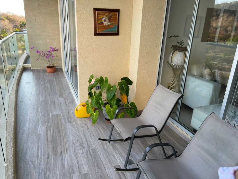 VENDO HERMOSO APARTAMENTO AGUAMARINA  BEACH RESORT