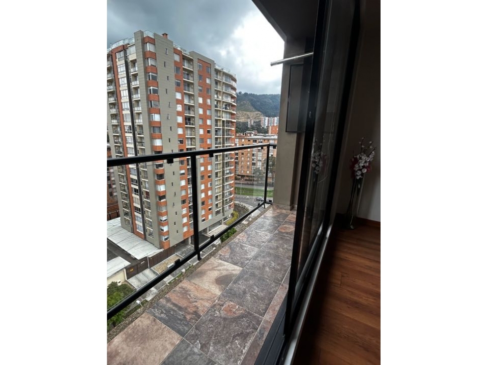 VENDO HERMOSO APARTAMENTO EN CEDRITOS CON VISTA