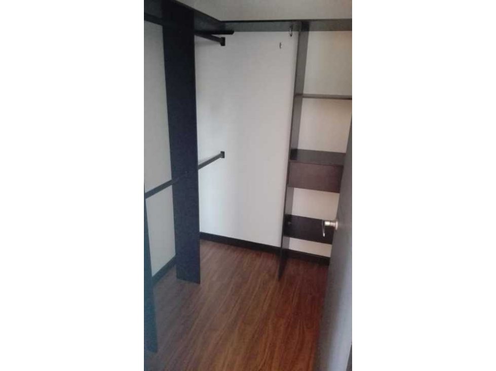 VENDO APARTAMENTO EN ENVIGADO ZÚÑIGA