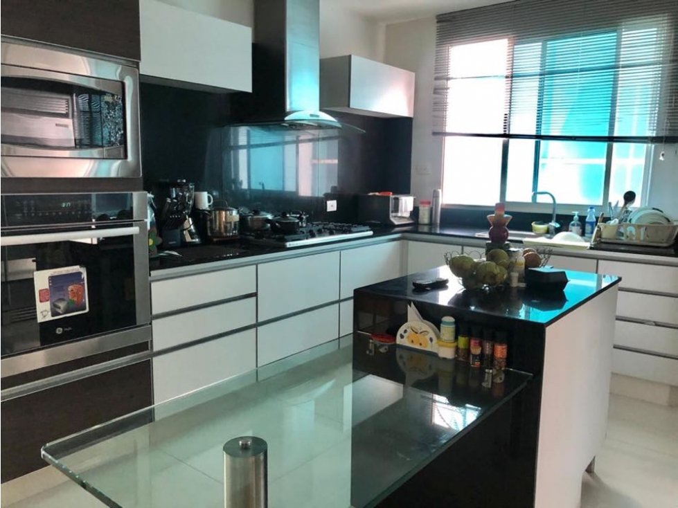 Vendo hermoso apartamento sector parque Rosado