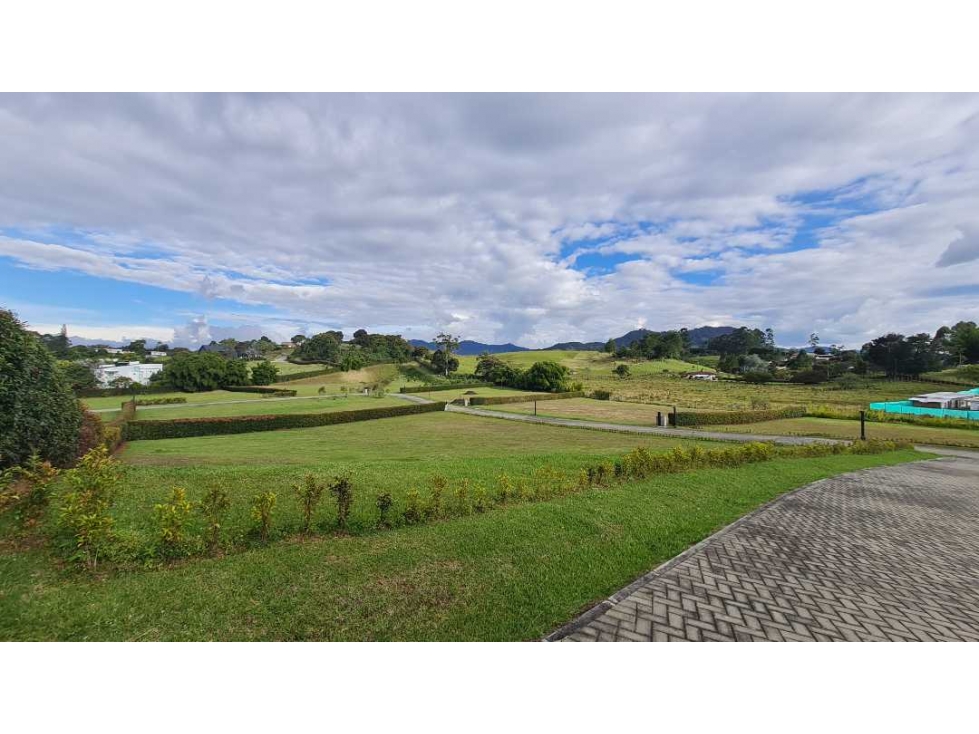 VENDO LOTE EN LLANOGRANDE, RIONEGRO