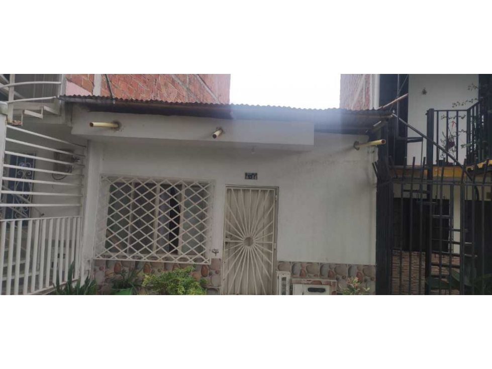 VENDO LOTE SEGUNDO PISO JAMUNDI 6037885PQ