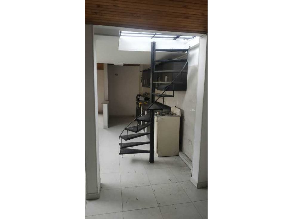 VENDO  APARTAMENTO BARRIO LA SELVA SUR DE CALI