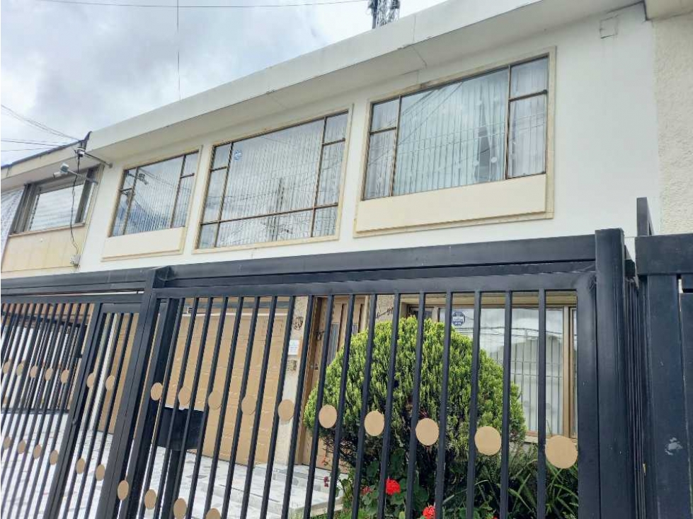 VENDO O ARRIENDO CASA PASADENA