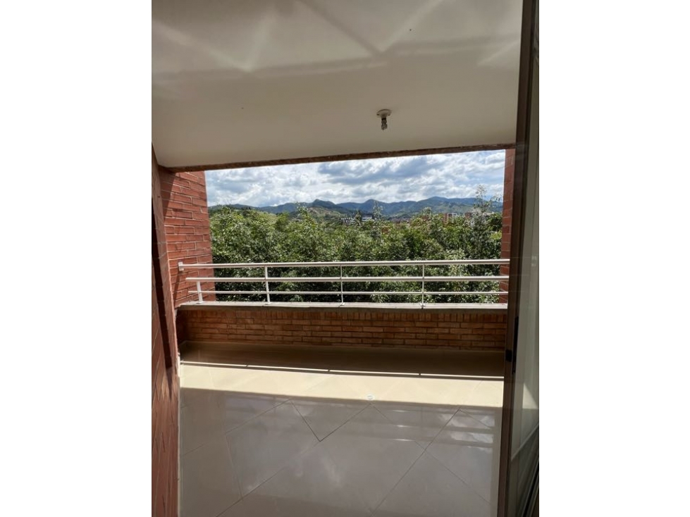 VENTA APARTAMENTO CORAZONISTA 140M2