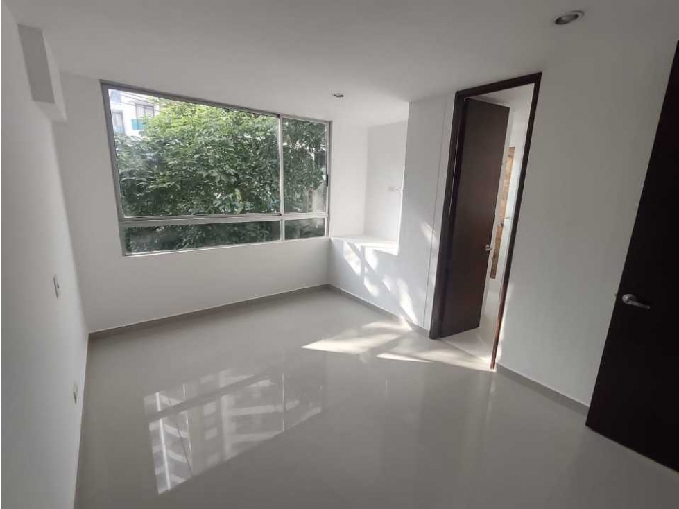 VENTA APARTAMENTO EDIFICIO SOTOMAYOR BARRIO SOTOMAYOR