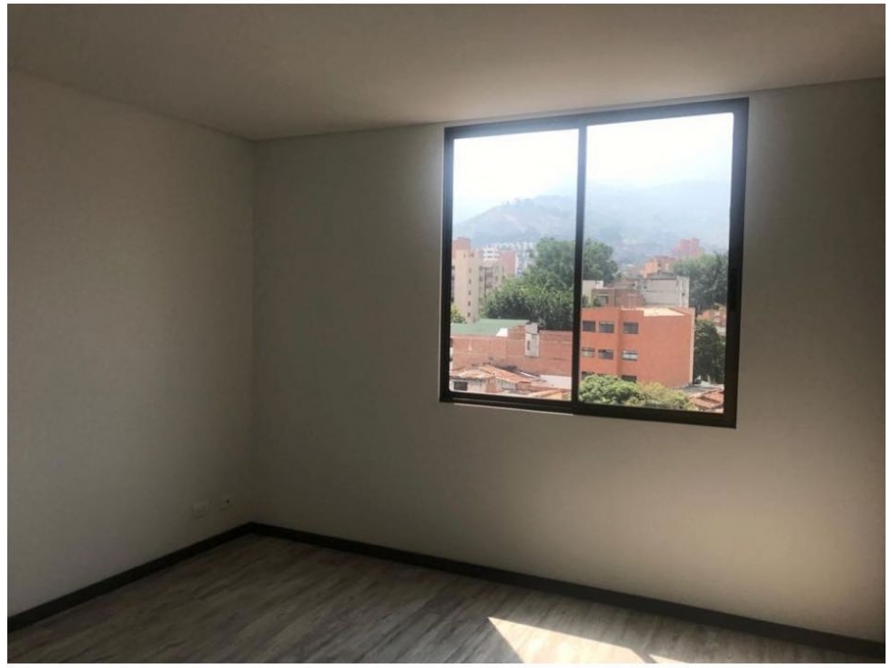 VENTA APARTAMENTO LAURELES SANTA GEMA