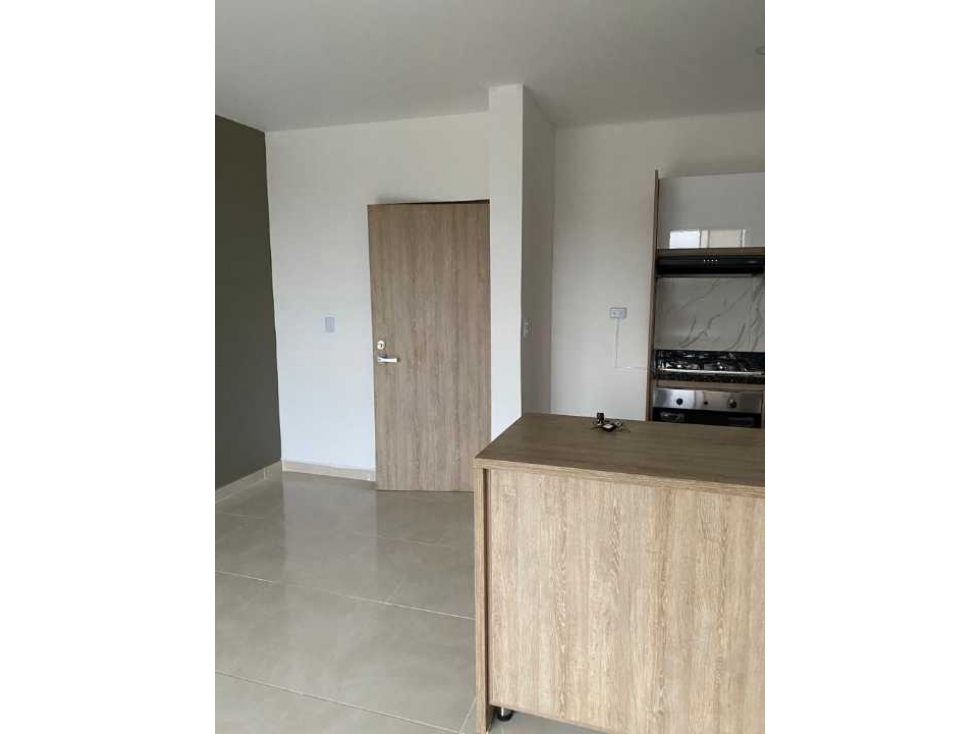 VENTA APARTAMENTO POBLADO GIRON CON PARQUEADERO