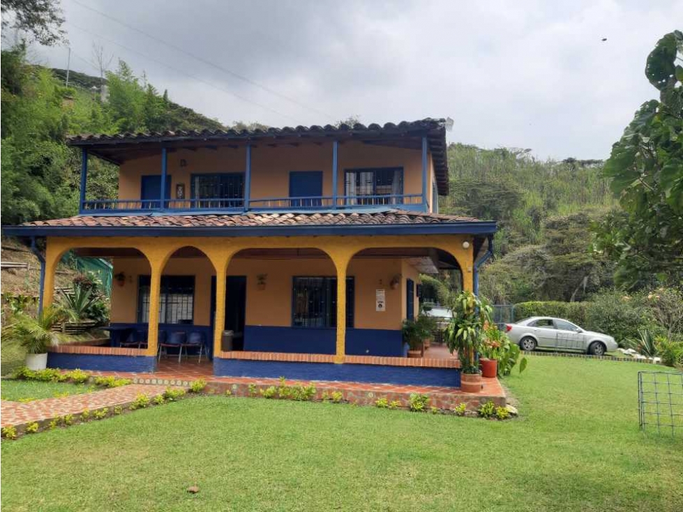 VENTA CASA CAMPESTRE EN COPACABANA PRECIO DE OPORTUNIDAD