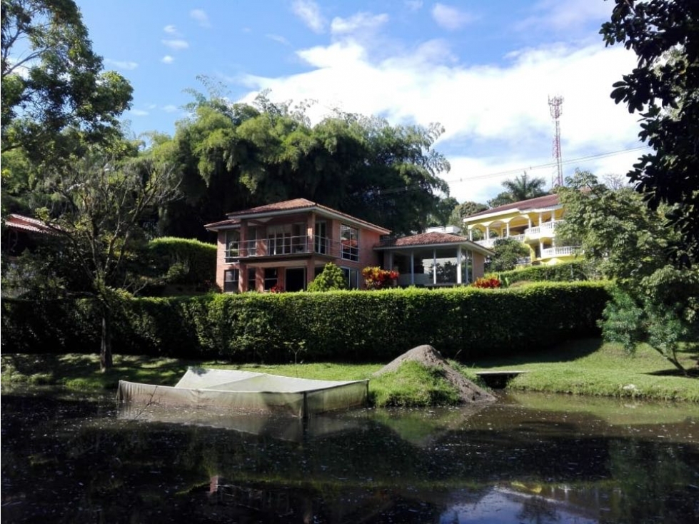 VENTA CASA CAMPESTRE SECTOR PUEBLITO CAFETERO