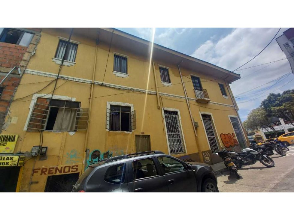 Venta Casa Con Renta Av Santander Manizales