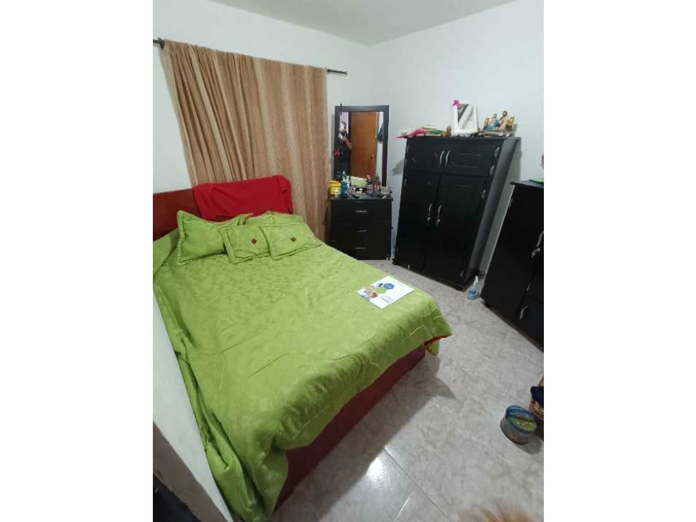 VENTA CASA EN BARRIO LA AURORA DE DOSQUEBRADAS