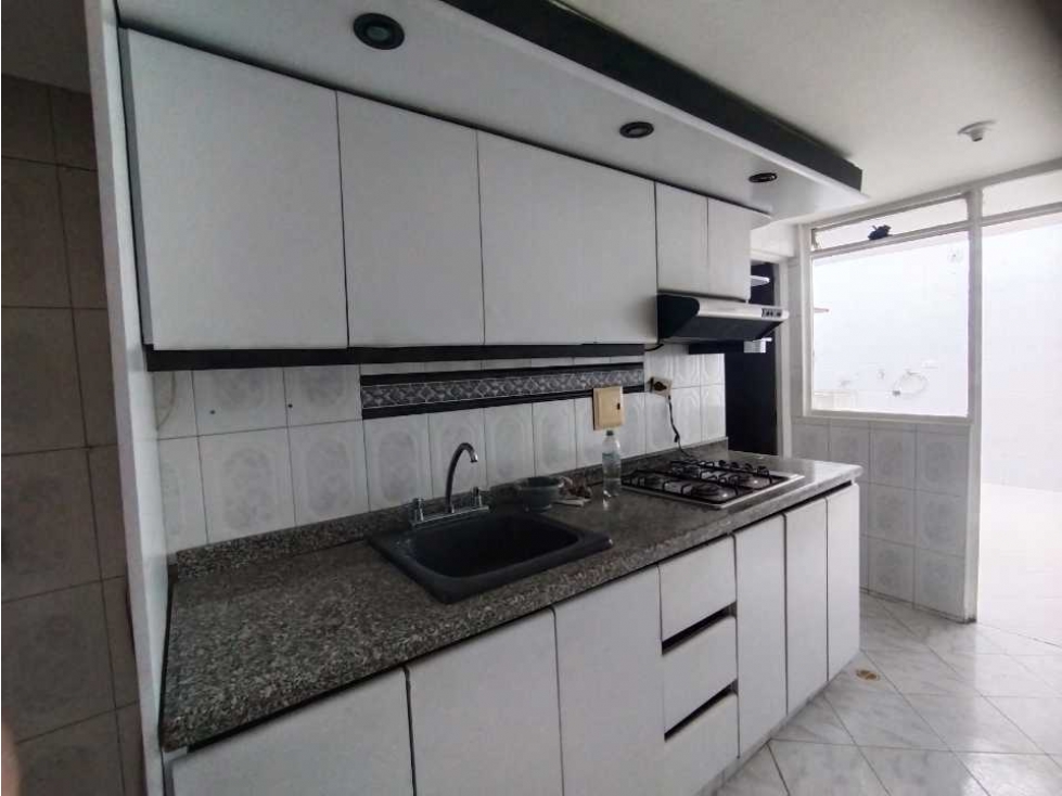 VENTA CASA EN CASTILLA CONDADO BOGOTA